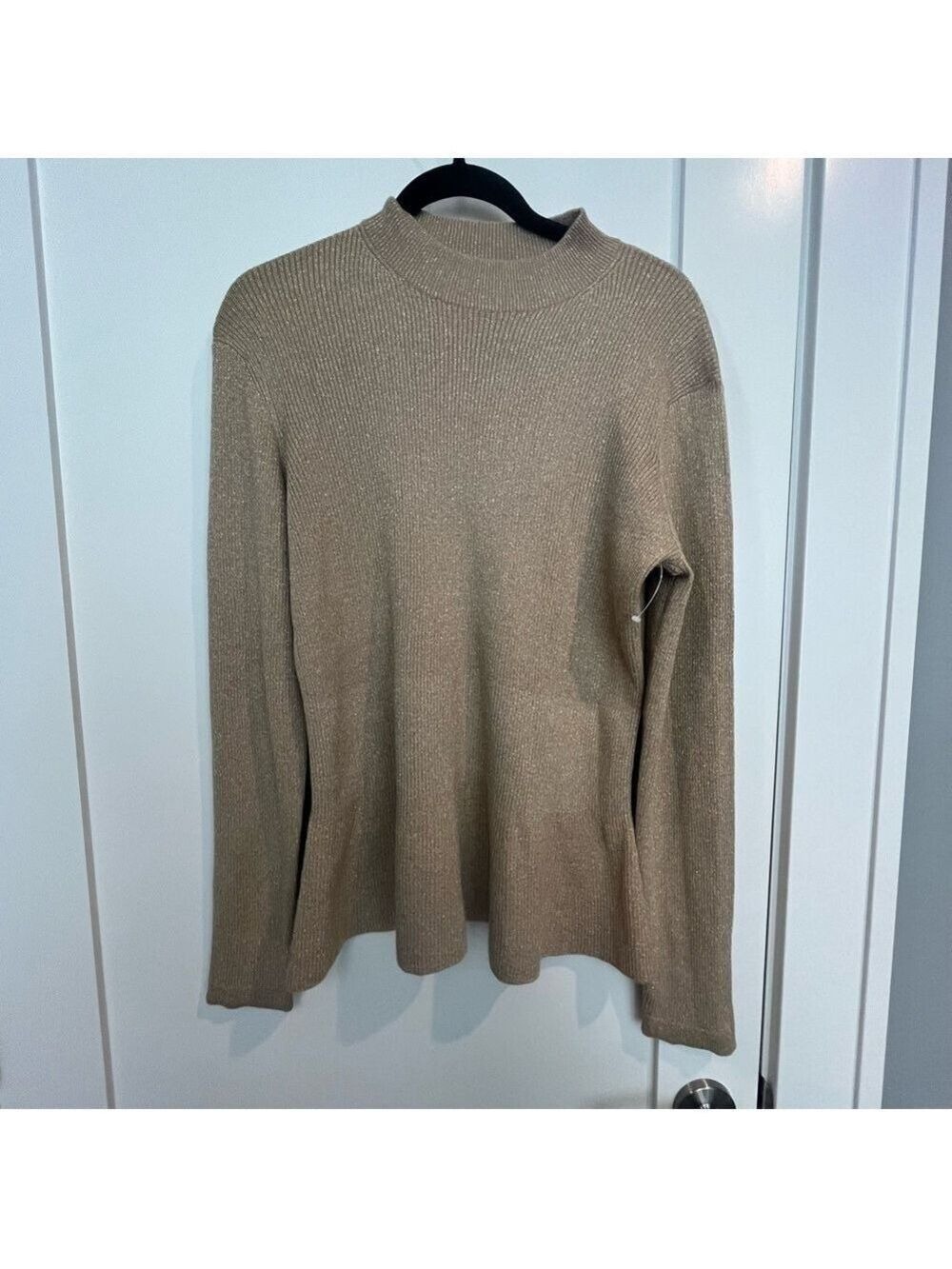 Tan/Gold Cahmere Sweater-Vinyard Vine